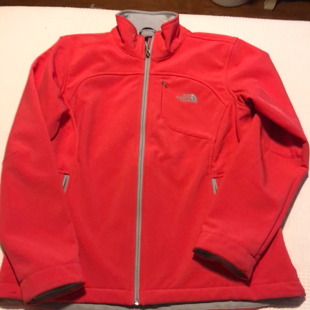 Women’s Northface Apex Bionic jacket